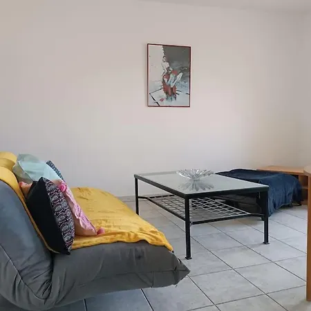 Vivre Au Coeur De La Citadelle Apartment